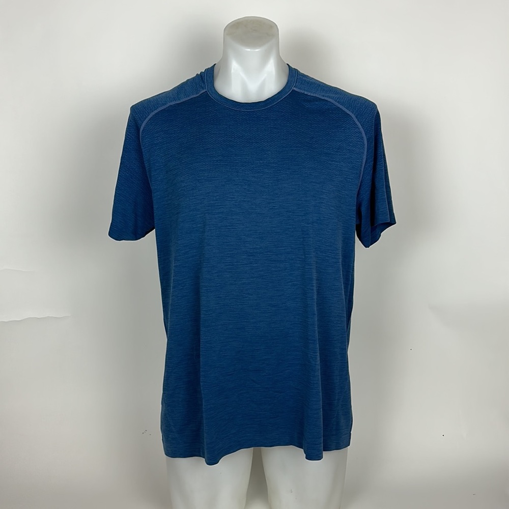 Lululemon metal vent tech short sleeve shirt men’s size XL